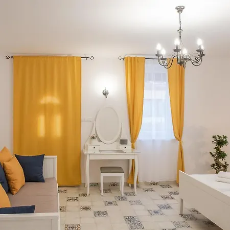 Jázmin Apartman *