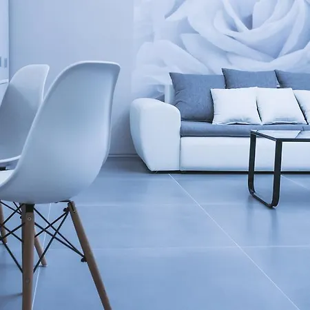 Jázmin Apartman *